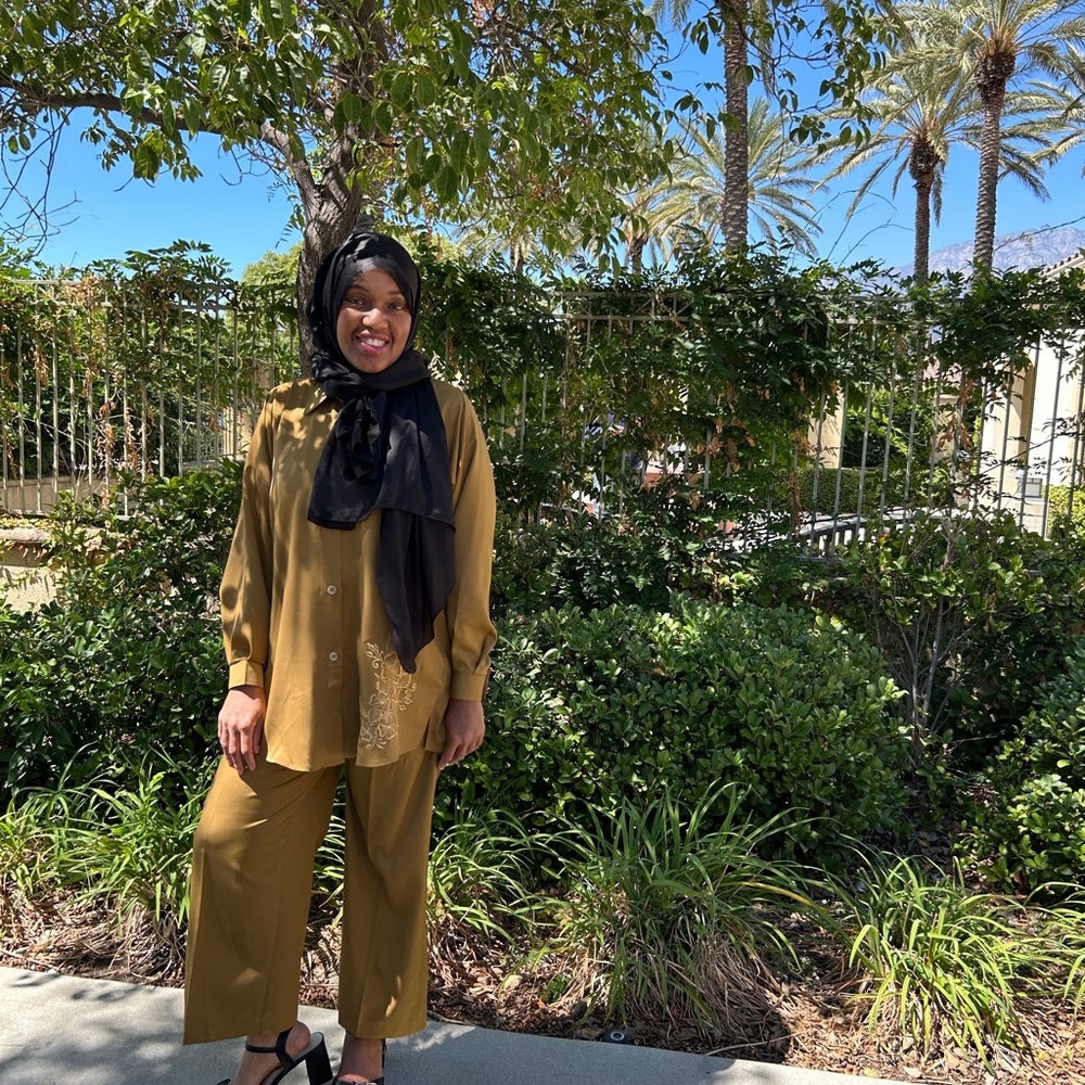 Women's shirt and pants set